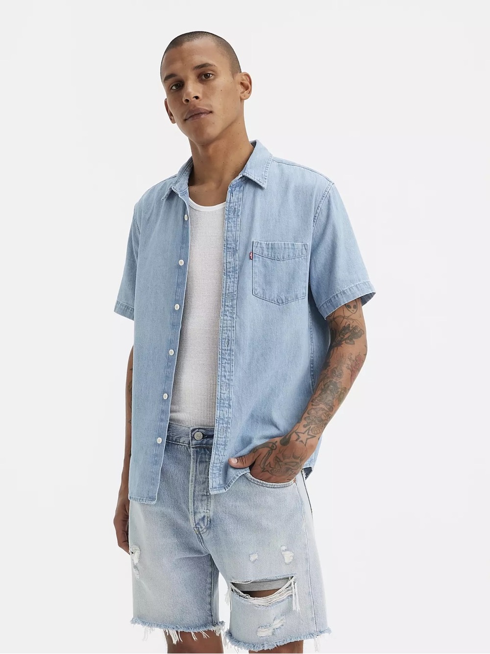 Levi's Men's SHORT-SLEEVE CLASSIC ONE POCKET STANDARD FIT SHIRT
